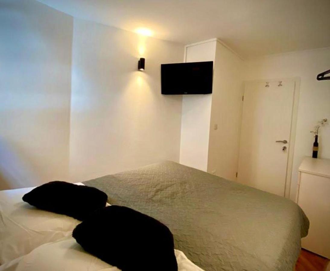 Guesthause Antonio Hotel Split Exterior photo
